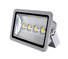 �@���(ch��ng)����͸�R�۹�LEDͶ���