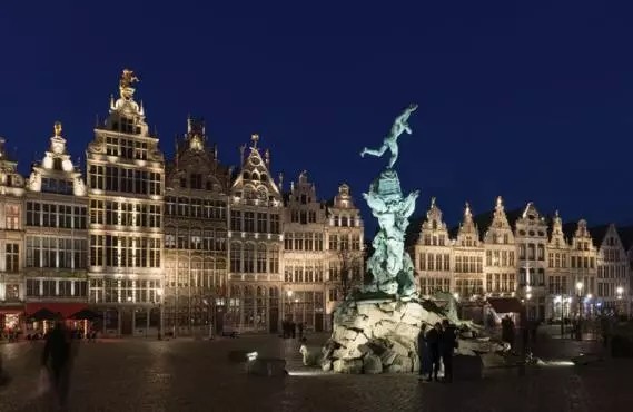 ���о��^����������(y��ng)ԓ��(ji��n)�����˞鱾