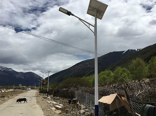 ���r(n��ng)���l(xi��ng)���·̫���·�����b��(sh��)��Ч���D