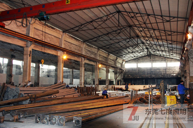 東莞七度照明路燈桿生產(chǎn)車間