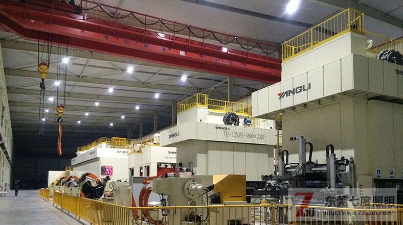 �|ݸ�߶���������LED���V����Ҫ��;