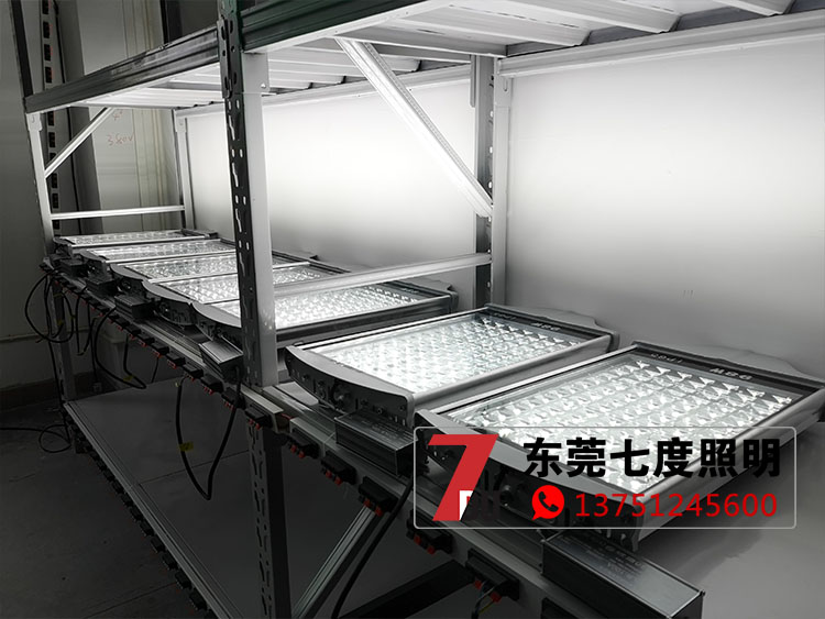 ��·�����������LED·�������ϻ����ĈDƬ